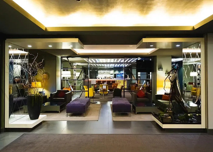 Отель Worldhotel Saltanat Almaty